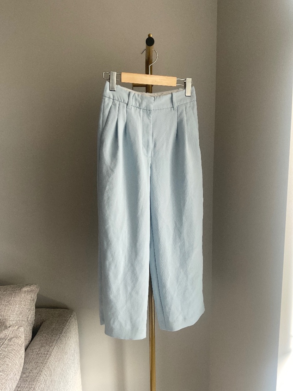 Aritzia Wilfred The Effortless Pant Crop
